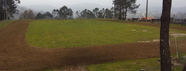 Campo de futebol transformado em hipódromo