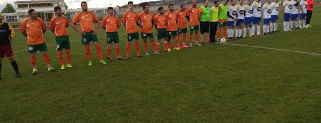 FUTEBOL DO COURENSE EM BRANCO: VETERANOS EMPATAM EM MACEDO DE CAVALEIROS