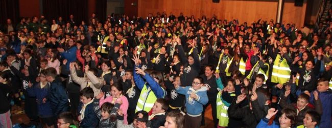 700 ELEMENTOS DO CORPO NACIONAL DE ESCUTAS NA VILA